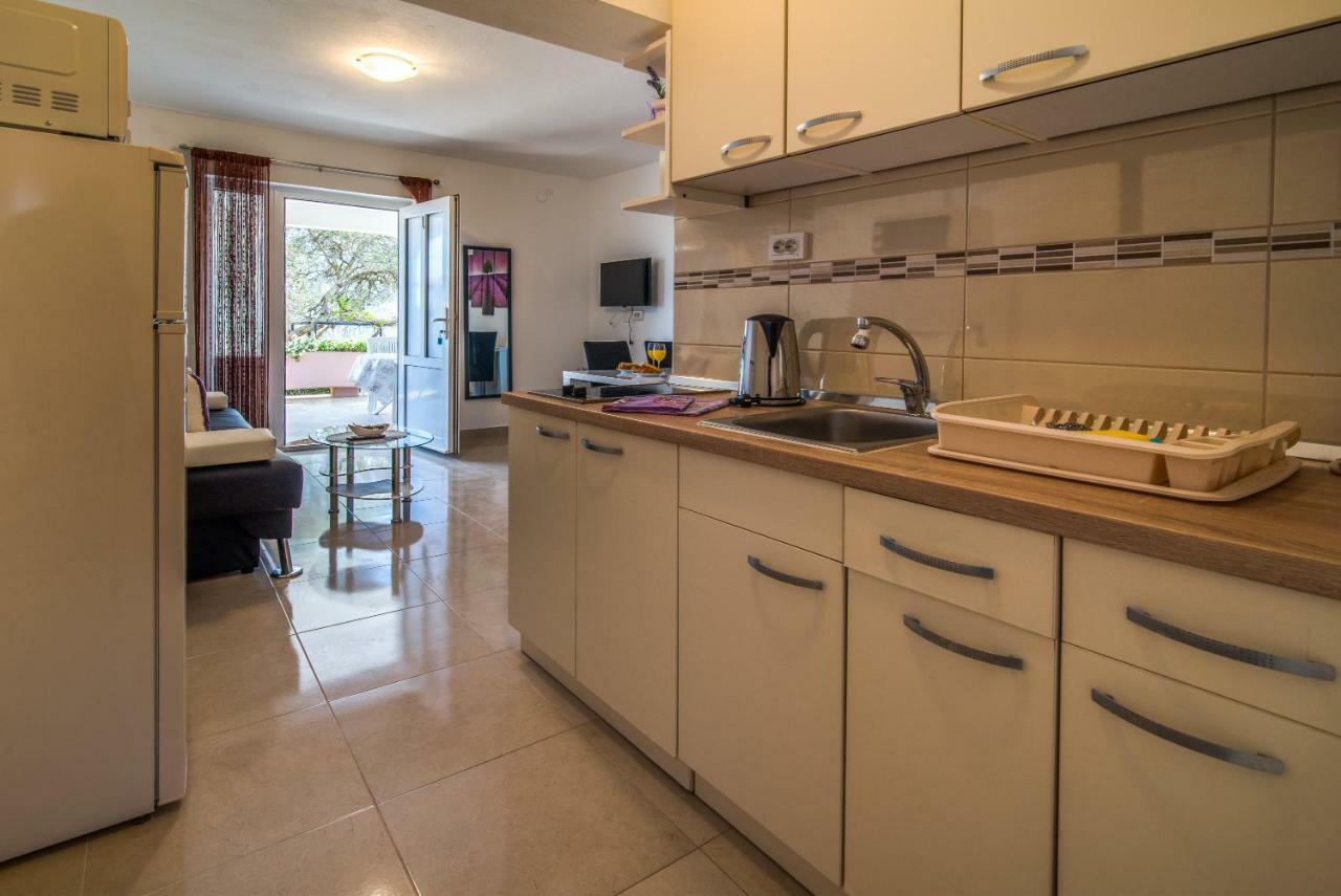Apartments Braut Krk 크르크 외부 사진